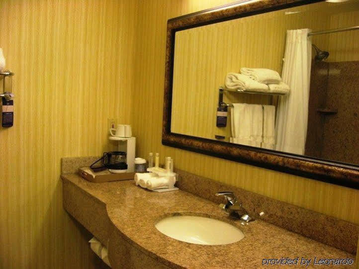 Express Bragg By Ihg Hotel Fort Bragg